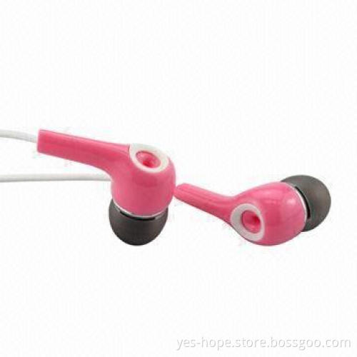 Retractable Earphones with Digital Stereo Sound and 3.5mm Stereo Plug